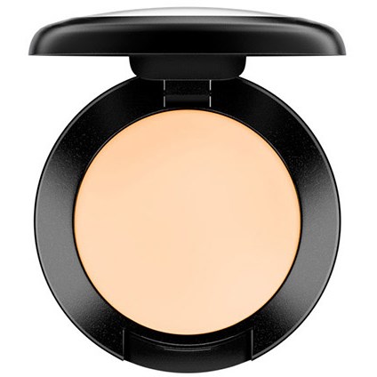 MAC Cosmetics Studio Finish Spf 35 Concealer Nc20
