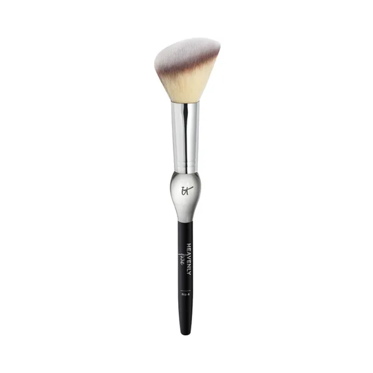 Heart Shaped Foundation Brush Limited Edition