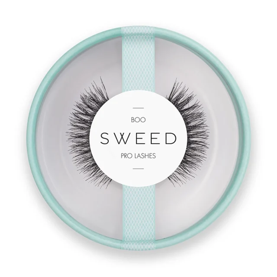 False Lashes: Boo