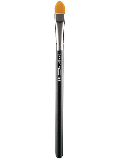 MAC Cosmetics Brushes 195 Concealer