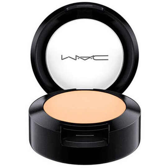 MAC Cosmetics Studio Finish SPF 35 Concealer Nw10